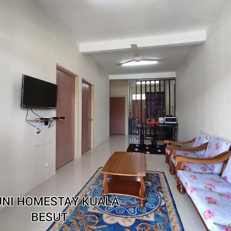 Ayuni Homestay Kuala Besut Terengganu 外观 照片